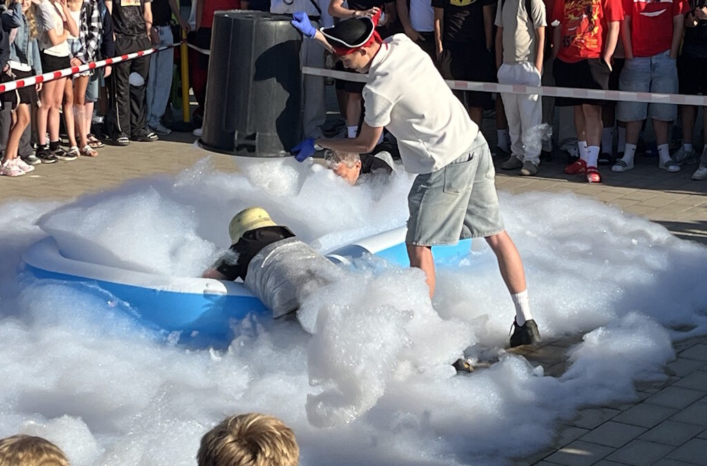 Schaumparty, Entenangeln und Wasserschlacht